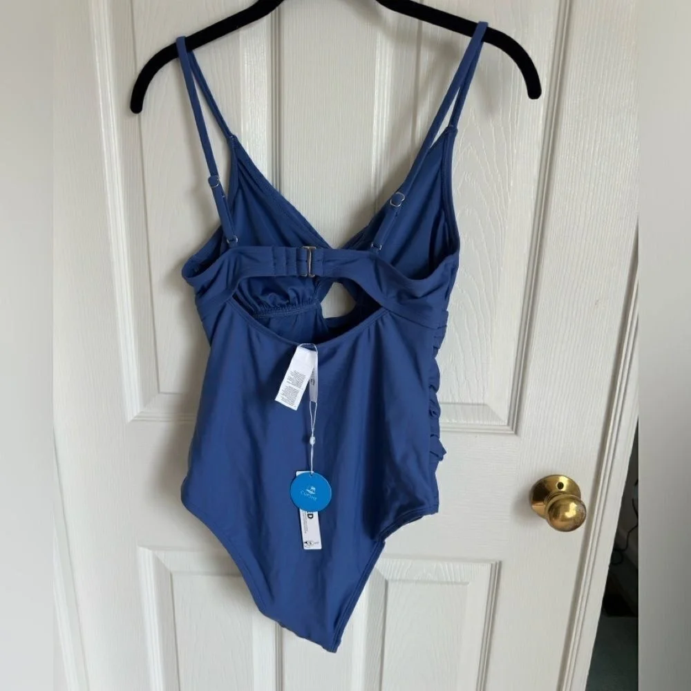 Cupshe NWT Womens One‎ Piece Blue Flattering Swimsuit Size Small